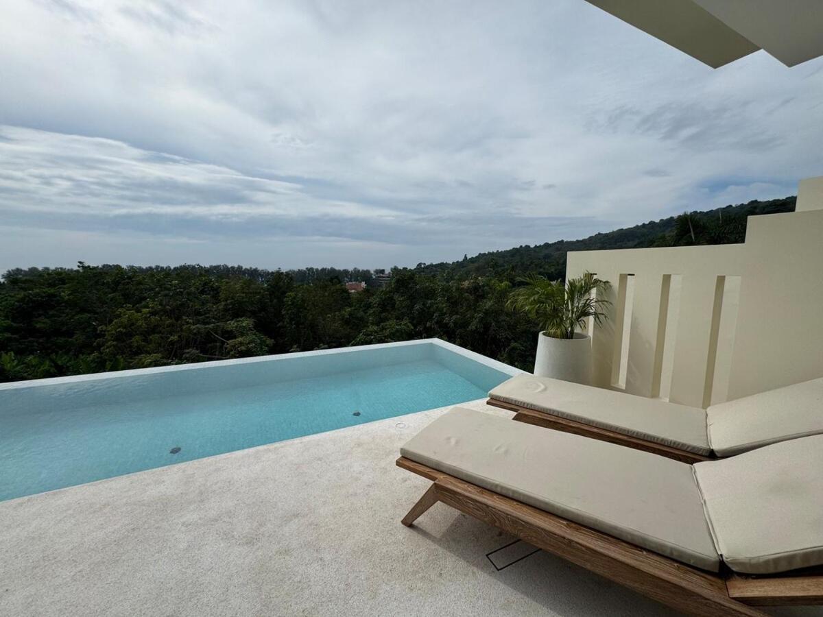 Villa Mandarin Villa, Naithon Beach,