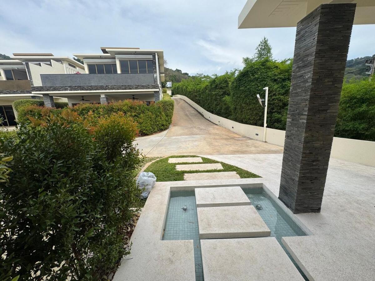 Mandarin Villa, Naithon Beach, * Phuket